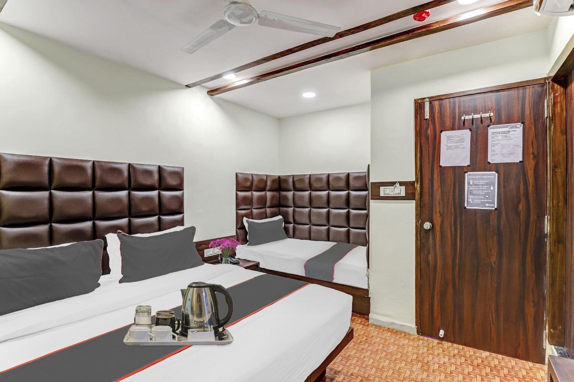 Hotel Collection O Laxmi Kuber Utrān Zewnętrze zdjęcie